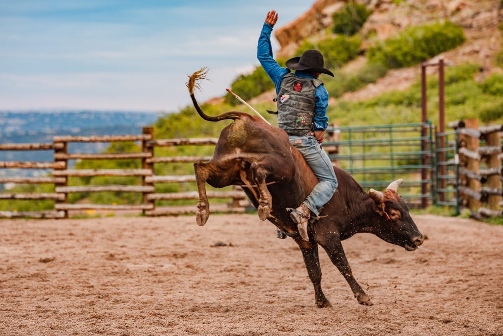 Flying W Ranch – Flying W | Chuckwagon Dinner Show | Flying W Wranglers